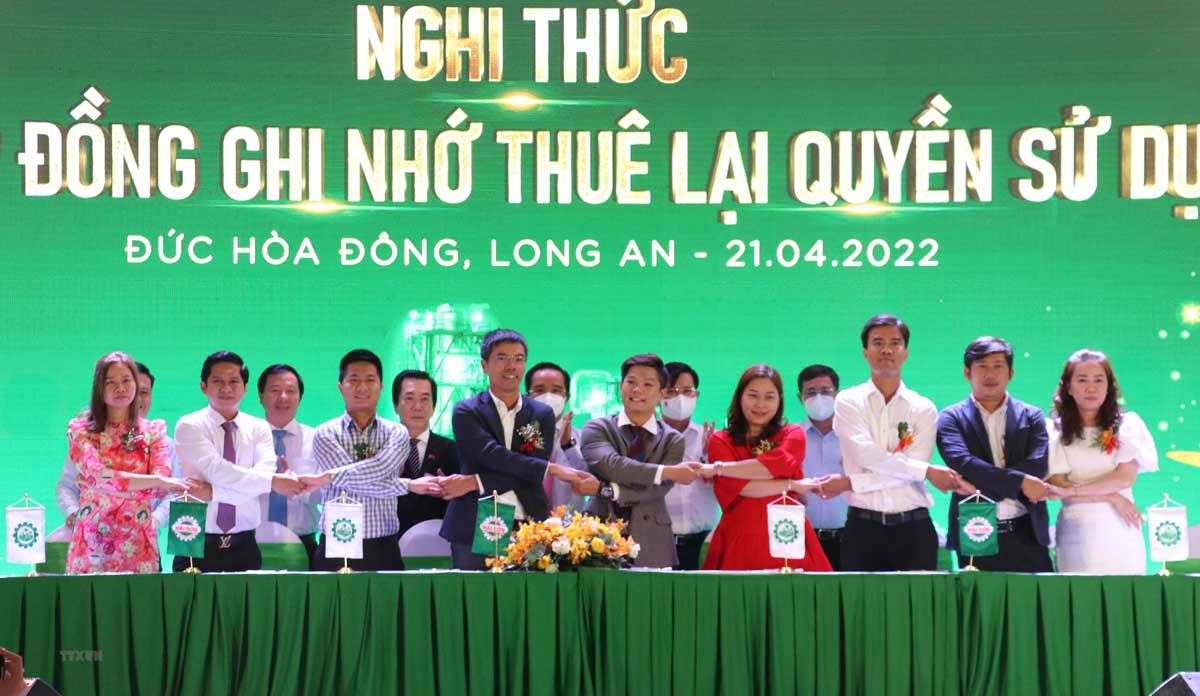 Lễ Ký Kết Hợp Tác Khu Công Nghiệp Nam Thuận Lễ Ký Kết Hợp Tác Khu Công Nghiệp Nam Thuận
