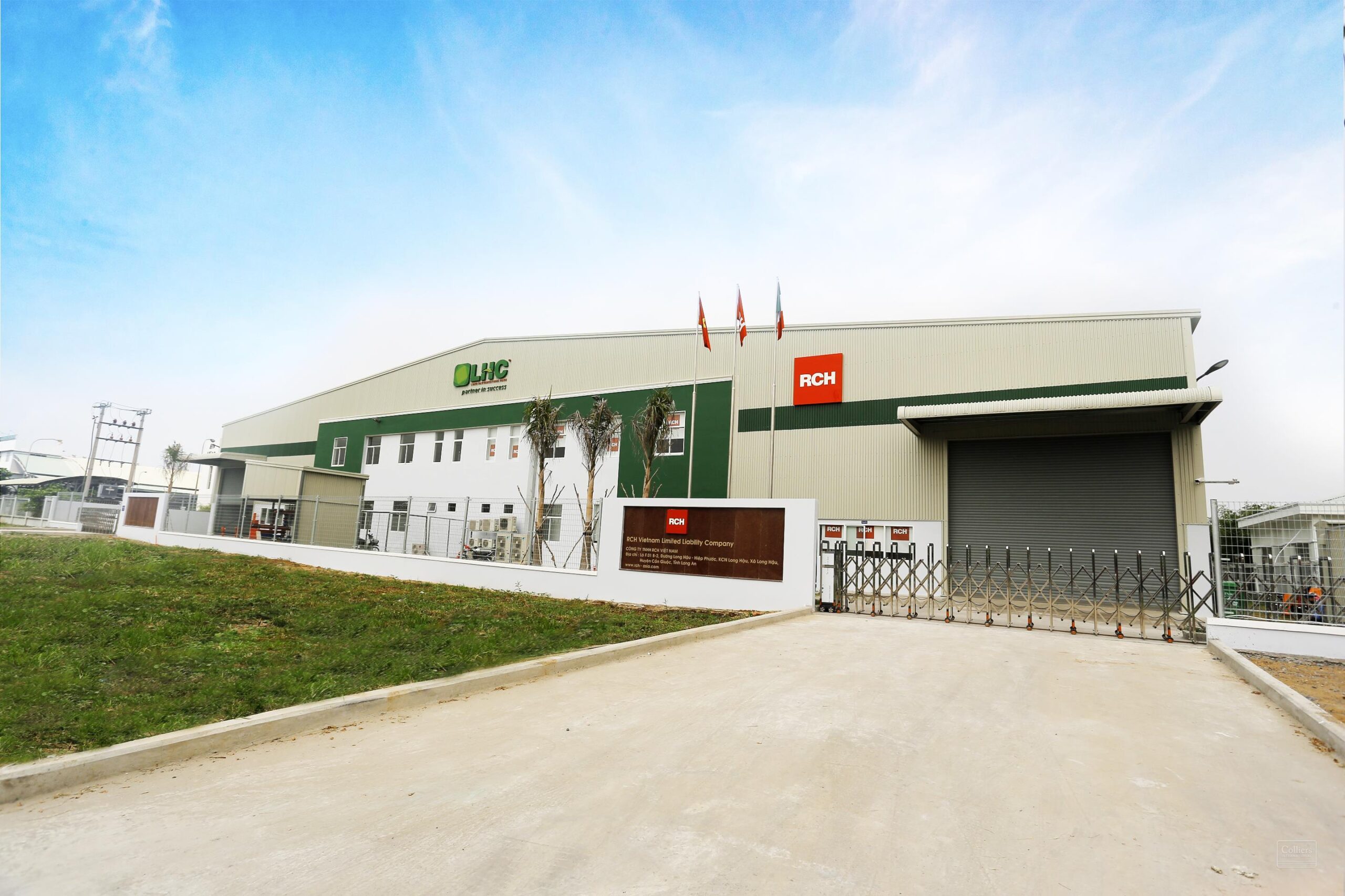 Nhà Xưởng Trong Khu Công Nghiệp Long Hậu Nhà Xưởng Trong Khu Công Nghiệp Long Hậu