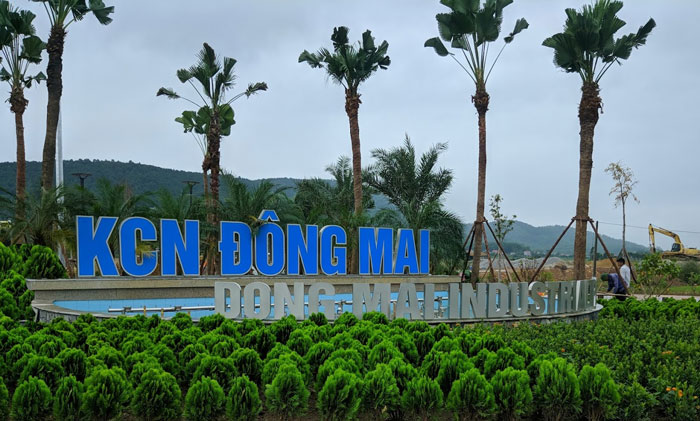 Cổng Chính Khu Công Nghiệp Đông Mai