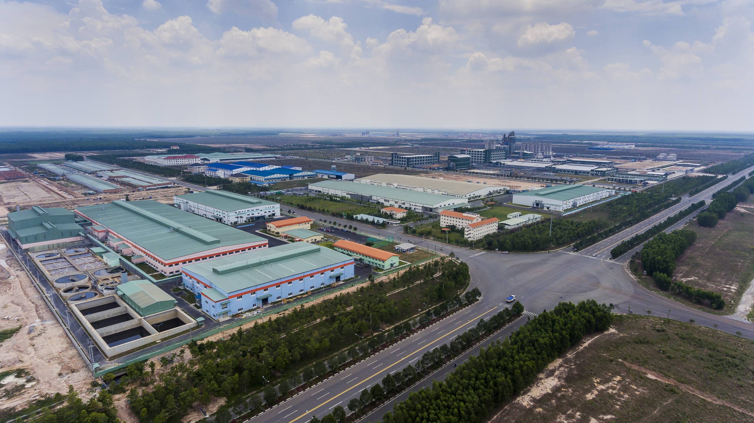 Kho Nhà Xưởng Khu Công Nghiệp Bàu Bàng Kho Nhà Xưởng Khu Công Nghiệp Bàu Bàng