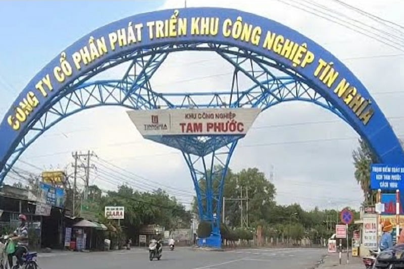 Cổng Chính Khu Công Nghiệp Tam Phước