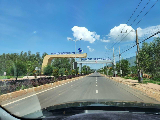 Cổng Chính Khu Công Nghiệp Xuân Lộc